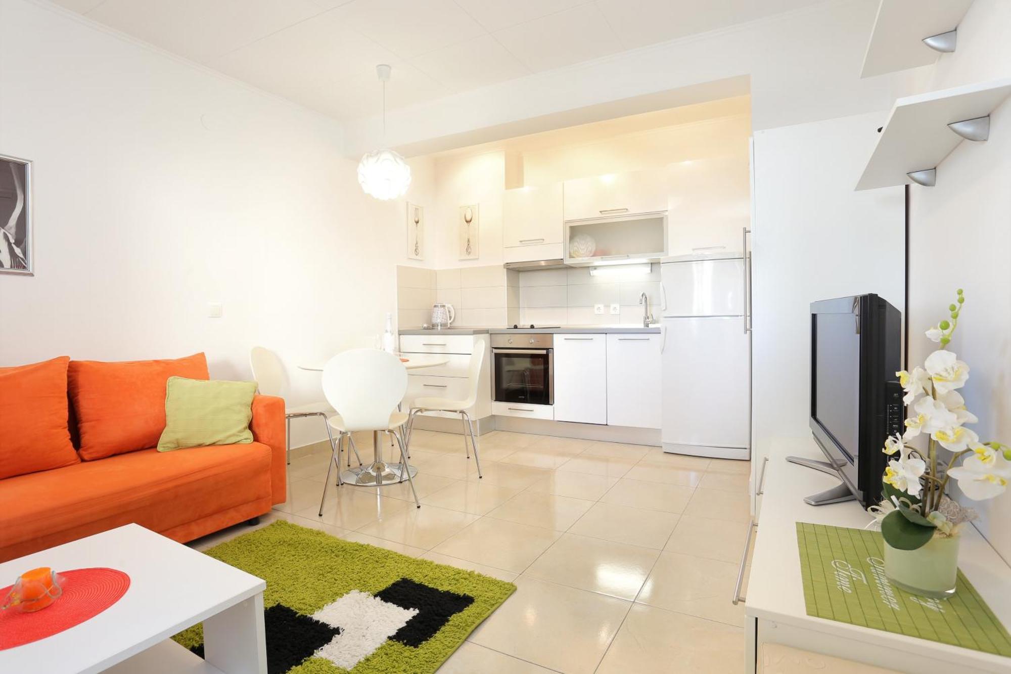 Apartments by the sea Podgora, Makarska - 2594 Rum bild